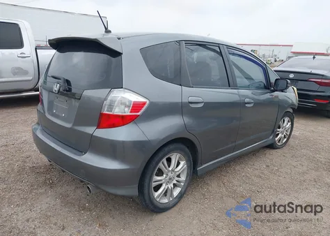 2011 Honda Fit Sport из США, поврежденный, VIN JHMGE8H5XBS011205